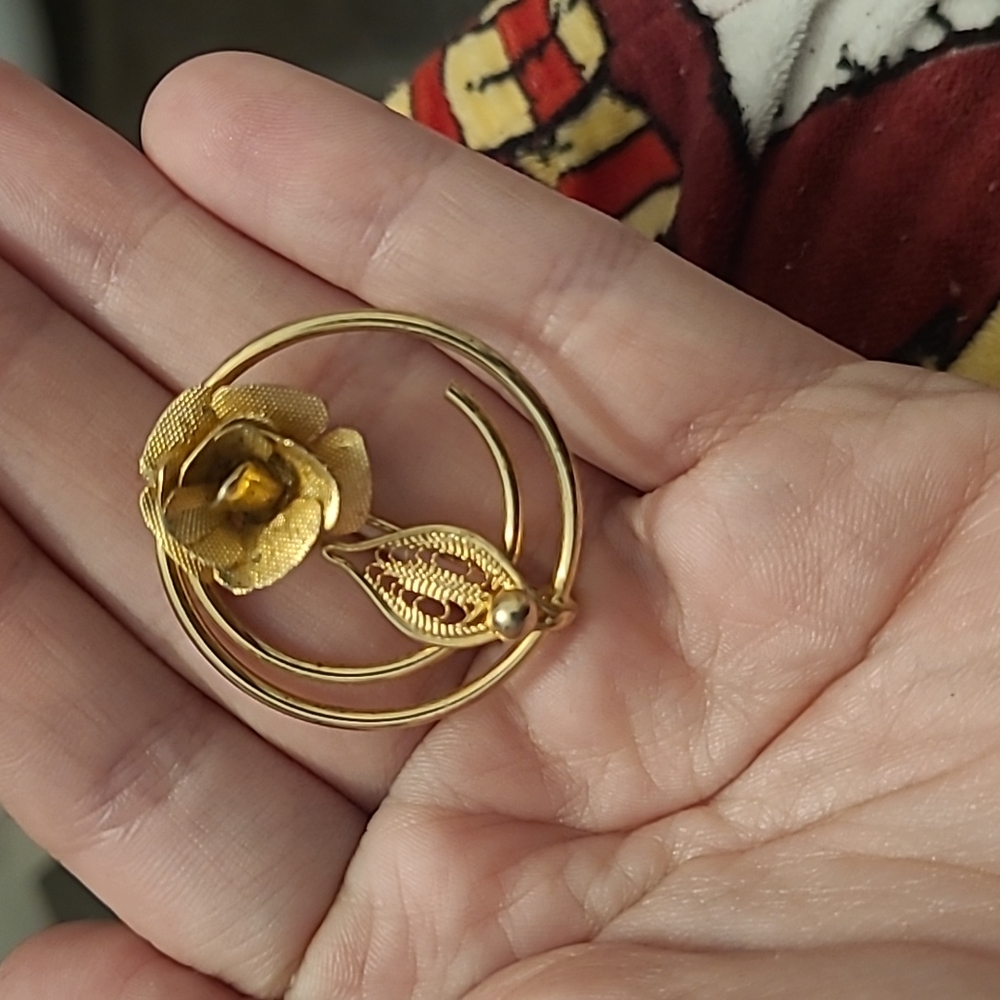 Brooch